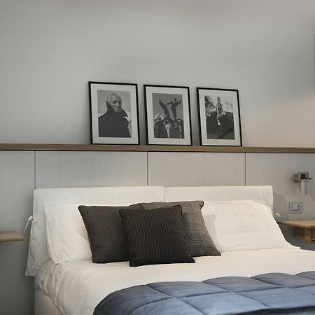 Suite & Pool-Como House-160 Mt-Private Indoor Swimming Pool, Heated All Year-Private Covered Parking-Private Garden And Terrace-Fully Equipped Kitchen Luaran gambar