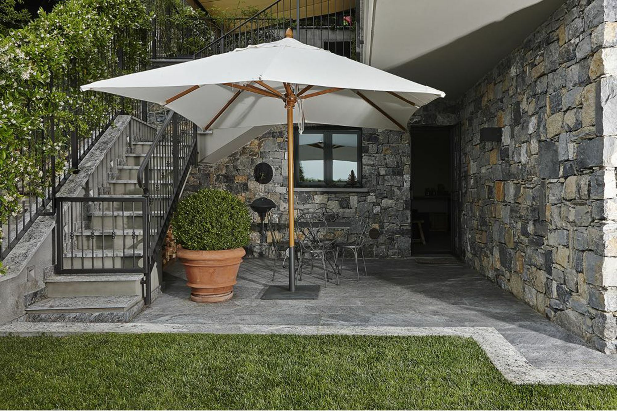 Suite & Pool-Como House-160 Mt-Private Indoor Swimming Pool, Heated All Year-Private Covered Parking-Private Garden And Terrace-Fully Equipped Kitchen Luaran gambar